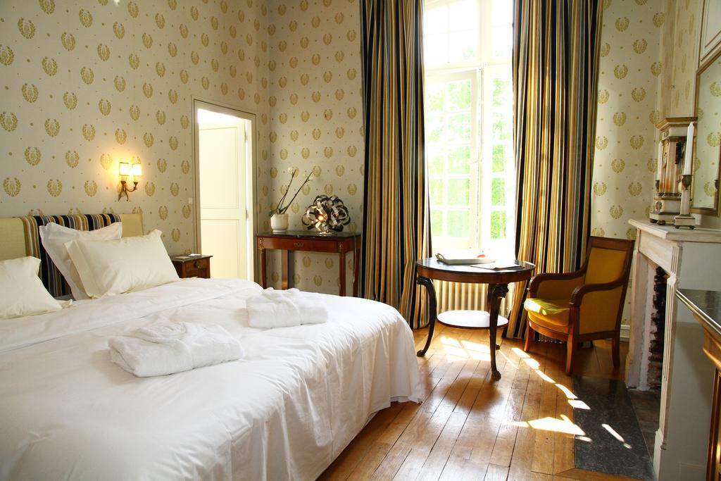 Chateau De La Giraudiere Villeny Habitación foto